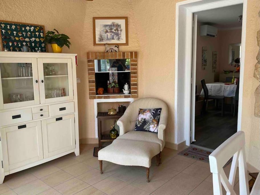 Jolie Maison Avec Sa Piscine Privee Wifi Empuriabrava Bagian luar foto